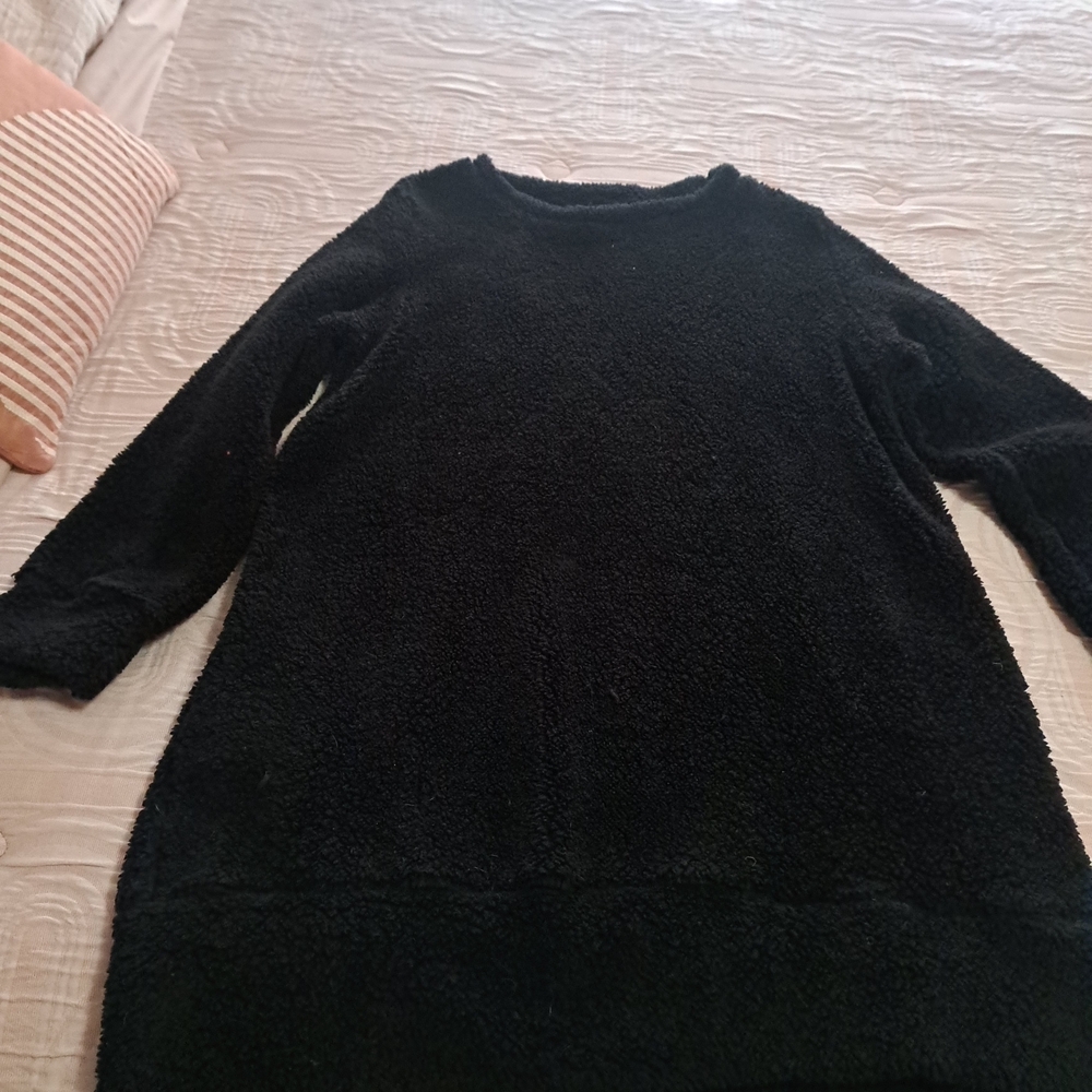 Cozy Black Women's Sweater